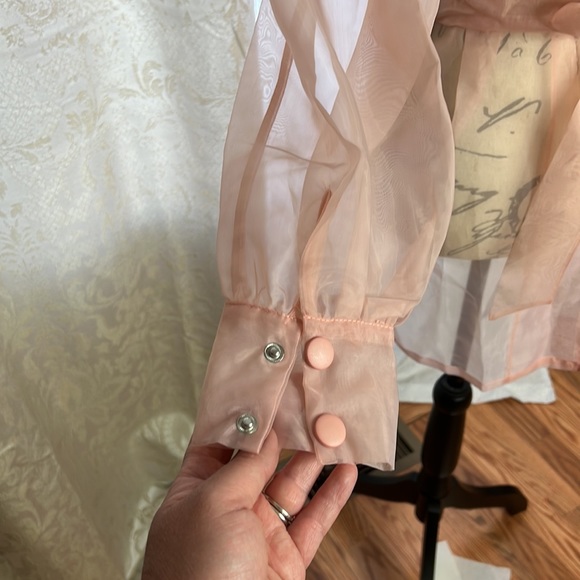 Blazer - Picture 3 of 8